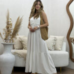 Vestido longo com descote V