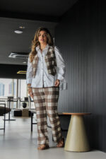 Conjunto Colete e Calça Xadrez - Imagem 7