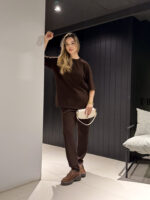 Conjunto T-Shirt e Calça com Recorte - Imagem 7