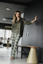 Conjunto Colete e Calça Xadrez - Imagem 5