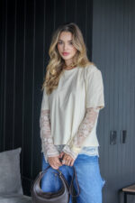 Conjunto T-shirts e Blusa de renda - Imagem 2