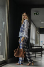 Conjunto Colete e Calça Xadrez - Imagem 9