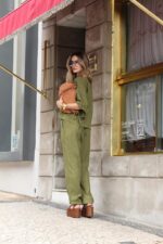 Conjunto Blusa Ampla e Calça - Imagem 7