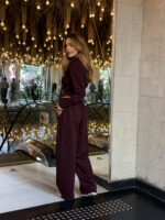 Conjunto Moletom Blusa com capuz e calça - Imagem 2