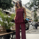 Conjunto Regata longa e Calça com elástico no cos.