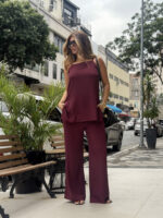 Conjunto Regata longa e Calça com elástico no cos.